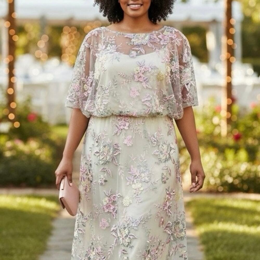 Brianna Dress Floral embroidered  overlay pink/nude size 14w NWT